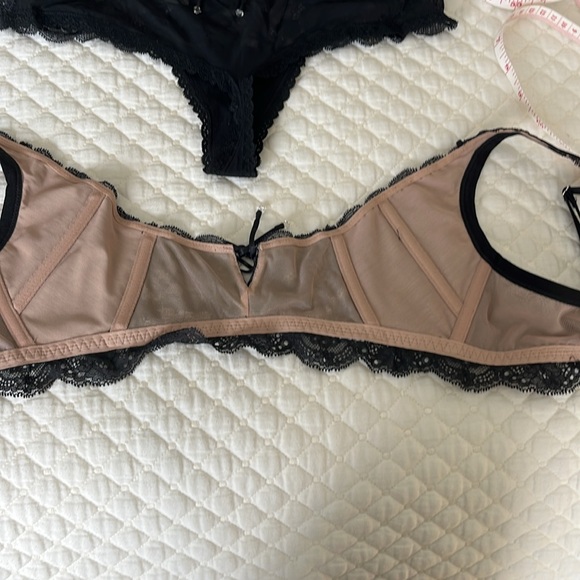 Victoria’s Secret M Demi bra thong sexy set - Picture 6 of 10
